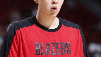 杨瀚森不打！即便周琦归队 中国男篮也将更多使用余嘉豪&amp;胡金秋